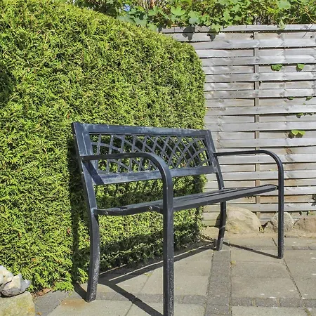 Emmik - 150m From The Sea By Interhome