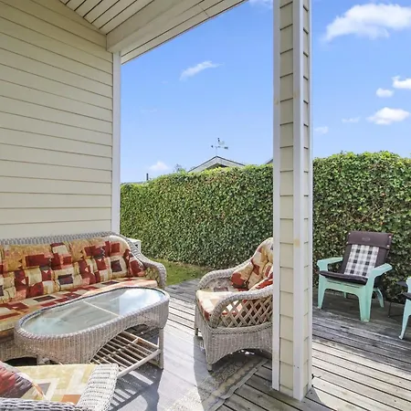 Emmik - 150m From The Sea By Interhome Feriehus