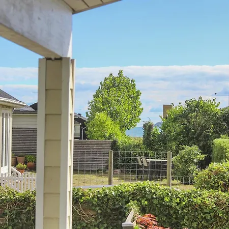 Emmik - 150m From The Sea By Interhome *